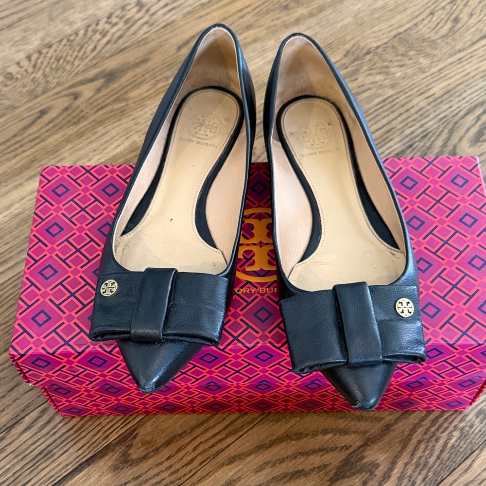 Tory Burch Black Leather Heels with Gold Accents